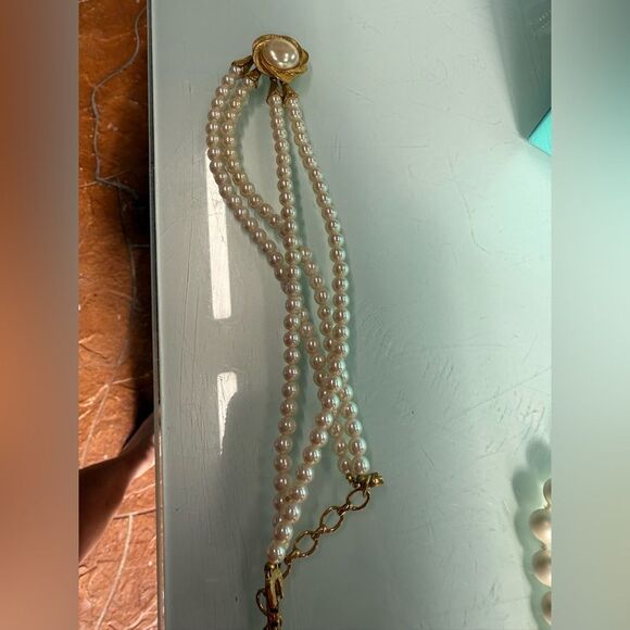 Vintage Richelieu Faux Pearl Rhinestone Necklace 18 inches - Picture 8 of 9